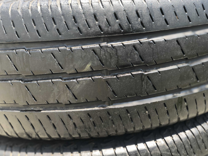 set 2 anvelope 215/65 R16C 109/107T sh vara Continental 7mm cu garantie [2]