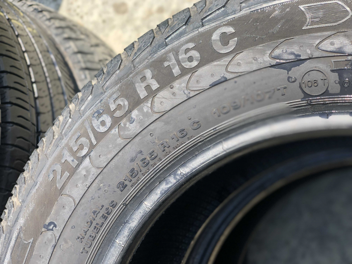 set 2 anvelope 215/65 R16C 109/107T sh vara Continental 7mm cu garantie [4]