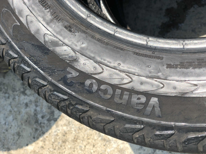 set 2 anvelope 215/65 R16C 109/107T sh vara Continental 7mm cu garantie [5]