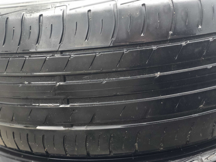 set 2 anvelope 215/60 R16 95V sh vara Falken 5mm cu garantie [2]