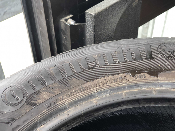 set 4 anvelope 185/65 R15 88T sh vara Continental 6mm cu garantie [4]
