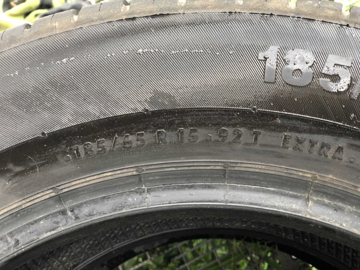 set 2 anvelope 185/65 R15 XL 92T sh vara Continental 7mm cu garantie [7]