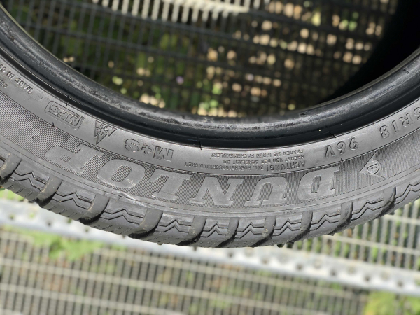 Anvelopa 245/45 R18 RunFlat sh iarna Dunlop 6.5mm cu garantie [2]
