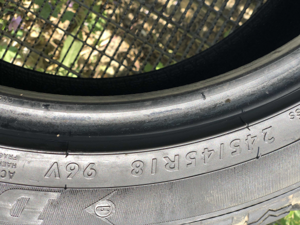 Anvelopa 245/45 R18 RunFlat sh iarna Dunlop 6.5mm cu garantie [5]