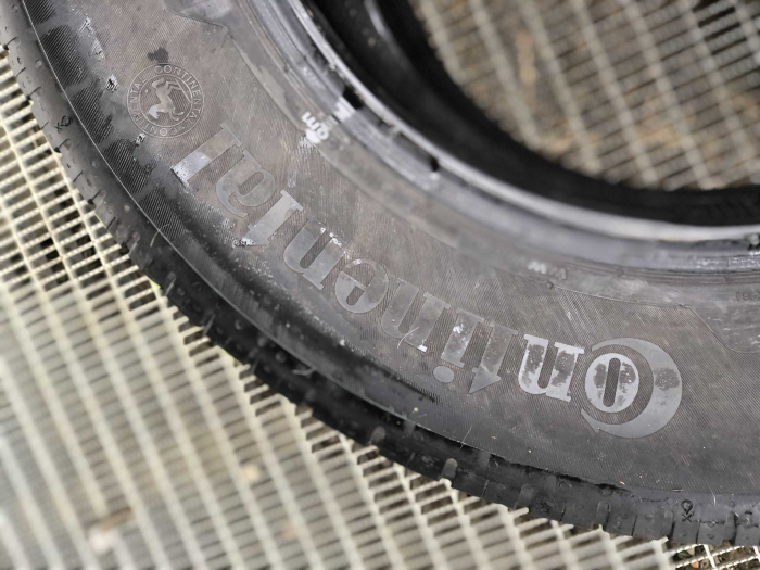 set 2 anvelope 215/65 R16 98V sh vara Continental 6mm cu garantie [4]