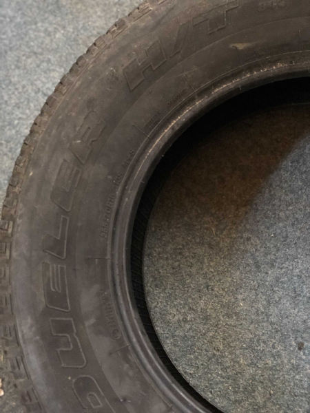 set 2 anvelope 255/70 R18  sh iarna Bridgestone 7mm cu garantie [3]