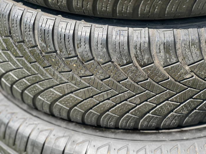 set 2 anvelope 205/60 R16 92H sh iarna Nexen 6mm cu garantie [3]