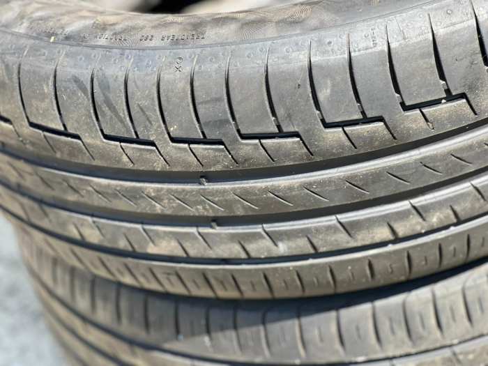 set 2 anvelope 215/55 R17 94V sh vara Continental 6mm cu garantie [3]