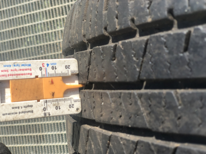 Anvelopa  215/65 R16 92H 98H sh vara Continental 6mm cu garantie [6]