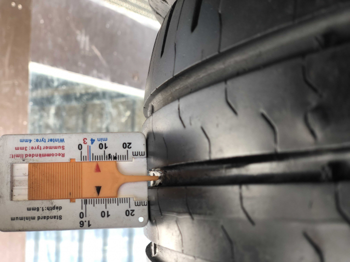 set 4 anvelope 185/70 R14 88T sh vara Continental  6.5mm cu garantie [8]