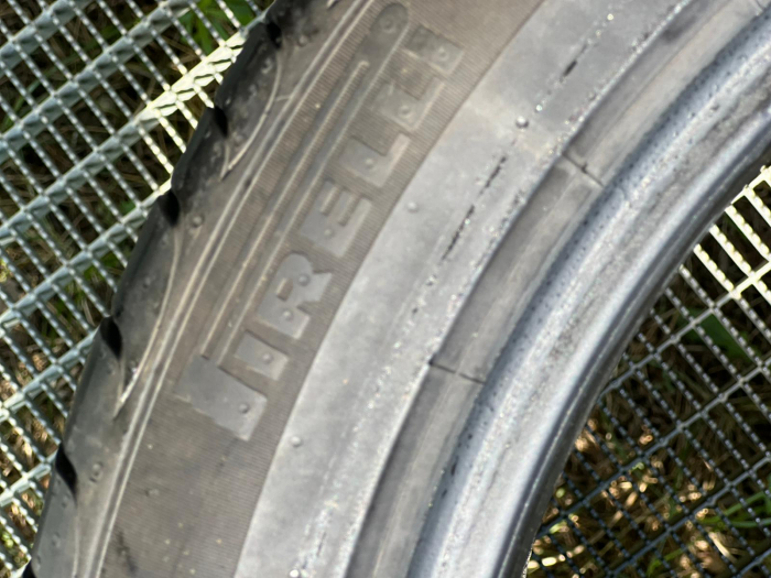 set 2 anvelope 235/45 R18 98Y sh vara Pirelli 6.5mm cu garantie [3]