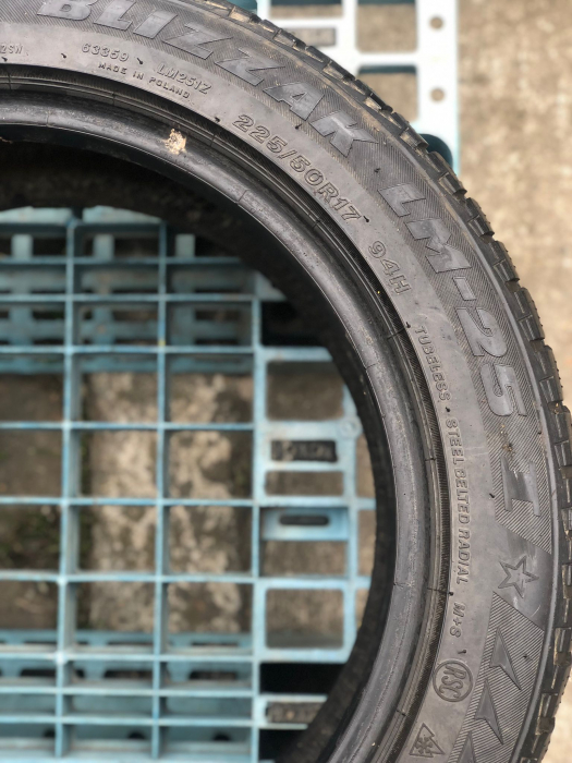 Anvelopa 225/50 R17 94H sh iarna Runflat Bridgestone 5mm cu garantie [4]