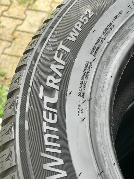 set 2 anvelope 185/65 R15 88T sh iarna Kumho 8mm cu garantie [5]