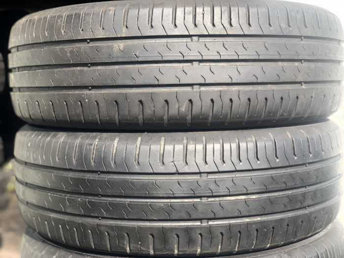 set 4 anvelope 185/65 R15 92T XL sh vara Continental 6.5mm cu garantie [2]
