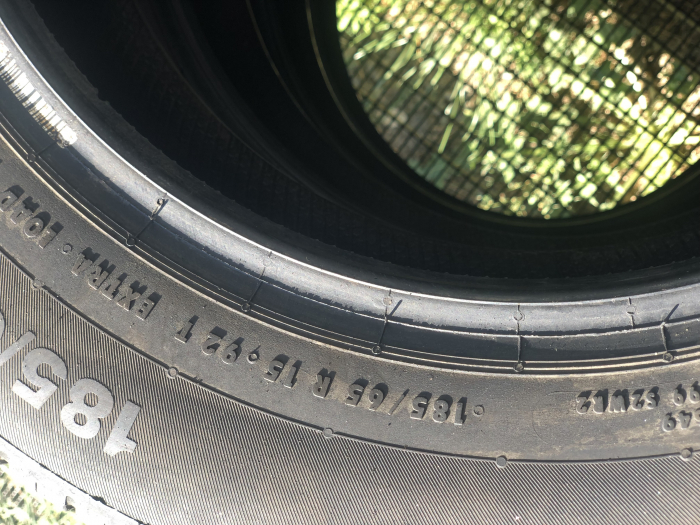 set 4 anvelope 185/65 R15 92T XL sh vara Continental 6.5mm cu garantie [9]