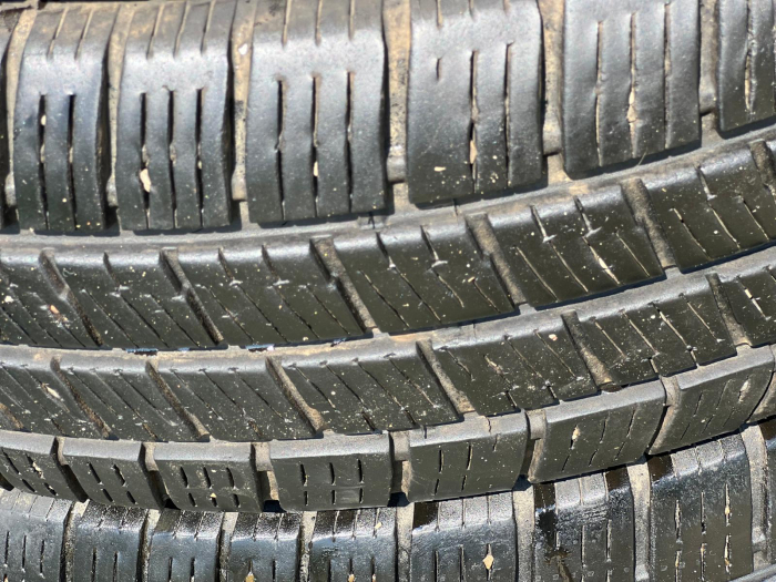 set 4 anvelope 195/75 R16C 107/105R sh iarna Hankook 6.5mm cu garantie [6]