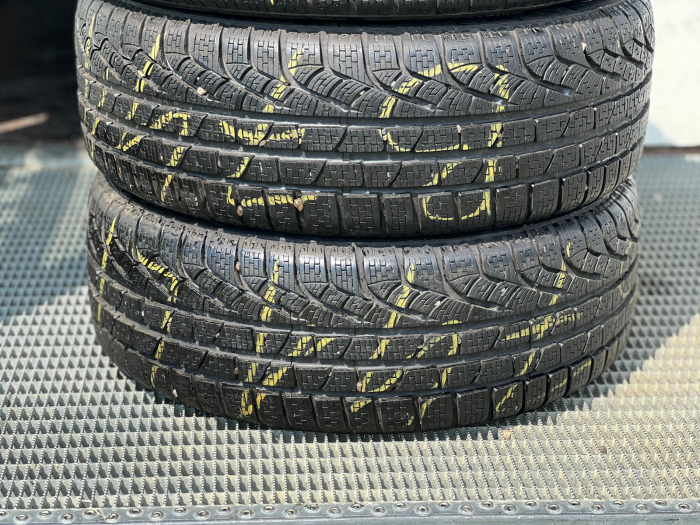 set 4 anvelope 205/50 r17 93V sh iarna Pirelli 7mm cu garantie [2]