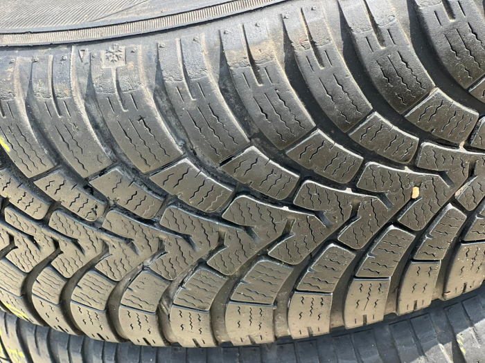 set 2 anvelope 205/55 R16 91H sh iarna Falken 6mm cu garantie [2]