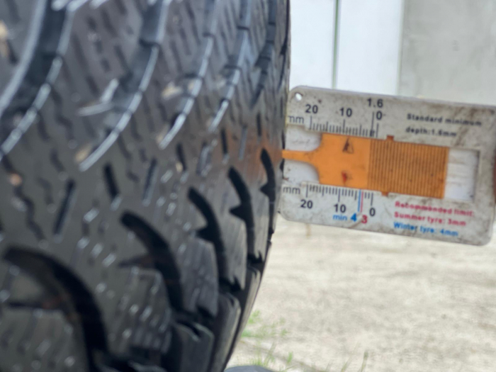 set 4 anvelope 205/60 R16 92H sh iarna Kumho 7mm cu garantie [8]