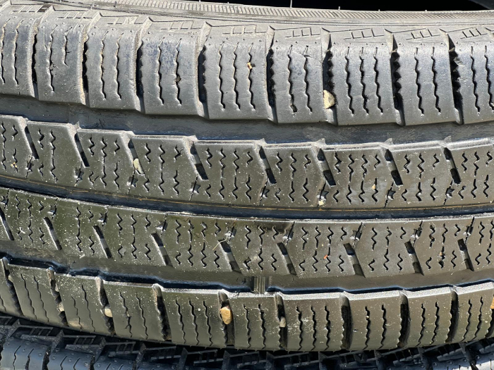 set 4 anvelope 215/75 R16C 116/114R sh iarna Nexen 7mm cu garantie [4]