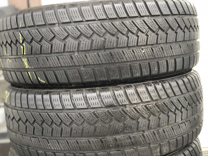 set 4 anvelope 215/55 R18 95H sh iarna Sunfull 7mm cu garantie [2]