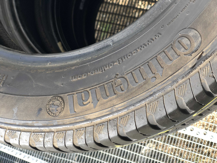 set 4 anvelope 185/65 R15  88T sh vara Continental 6mm cu garantie [7]