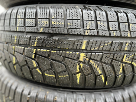 Set 2 anvelope 215/70 R16 100T sh iarna Hankook 6mm cu garantie [1]