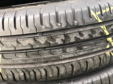 set 4 anvelope 185/65 R15 88H sh vara Continental 6mm cu garantie [2]