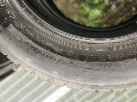 set 4 anvelope 185/65 R15 88H sh vara Continental 6mm cu garantie [6]