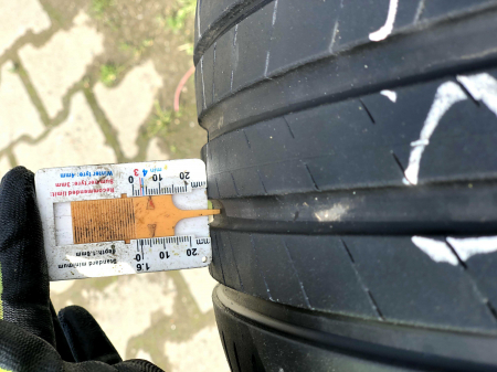 set 2 anvelope 225/40 R19 sh vara Bridgestone 5.5mm cu garantie [6]