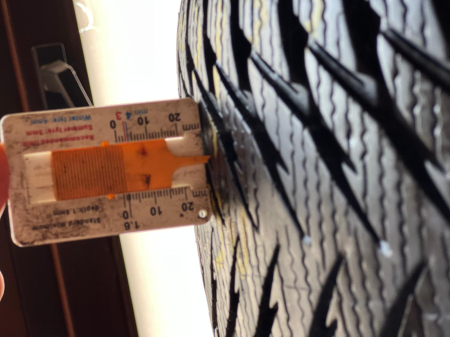 set 2 anvelope 205/55 R16 91H sh iarna Goodyear 7mm cu garantie [5]