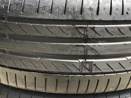 set 2 anvelope 235/45 R19 sh vara Continental 5mm cu garantie [1]