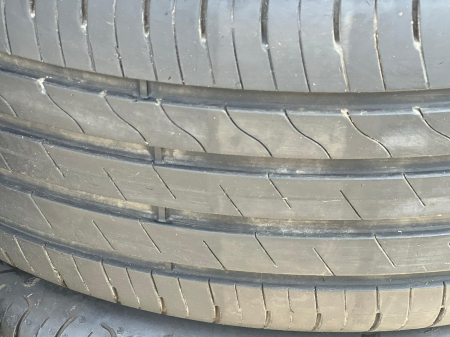 set 4 anvelope 215/55 R17 94V sh vara Goodyear 6.5mm cu garantie [3]