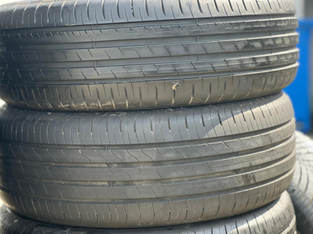 set 4 anvelope 215/55 R17 94V sh vara Goodyear 6.5mm cu garantie [1]
