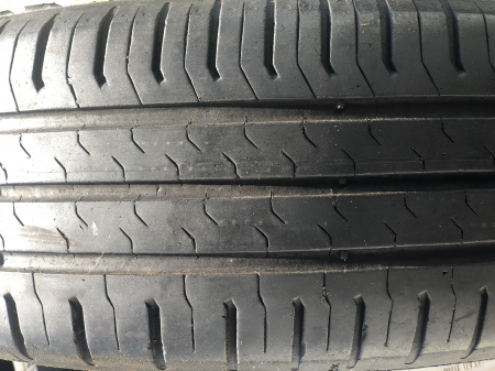 set 4 anvelope 185/65 R15 92T XL sh vara Continental 6.5mm cu garantie [4]