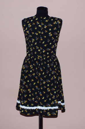 Rochie de zi neagra cu imprimeu floral mic - R502 [1]