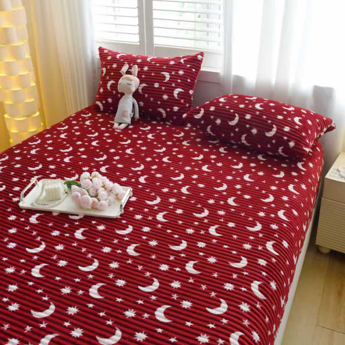 Husa Cocolino 180x200cm cu Elastic si 2 Fete de Perna Model Gofrat Cu Stelute - Rosu Bordo [16]