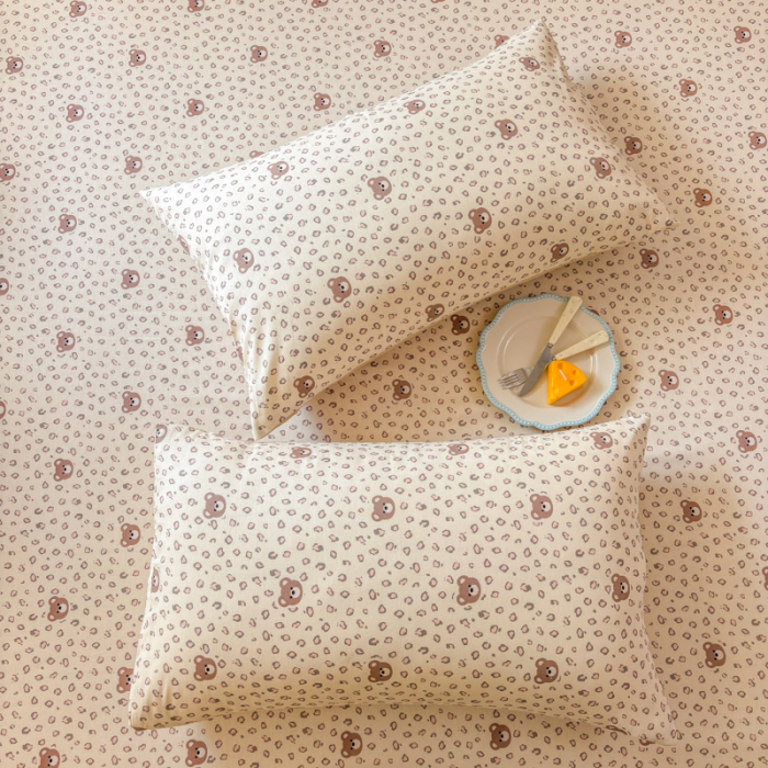 Husa Din Bumbac 100% Ranforce Cu Elastic Si Fete De Perna 160x200cm - Bej Cu Ursuleti [4]