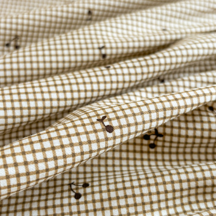 Husa Din Bumbac 100% Ranforce Cu Elastic Si Fete De Perna 160x200cm - Cirese Si Patratele [5]