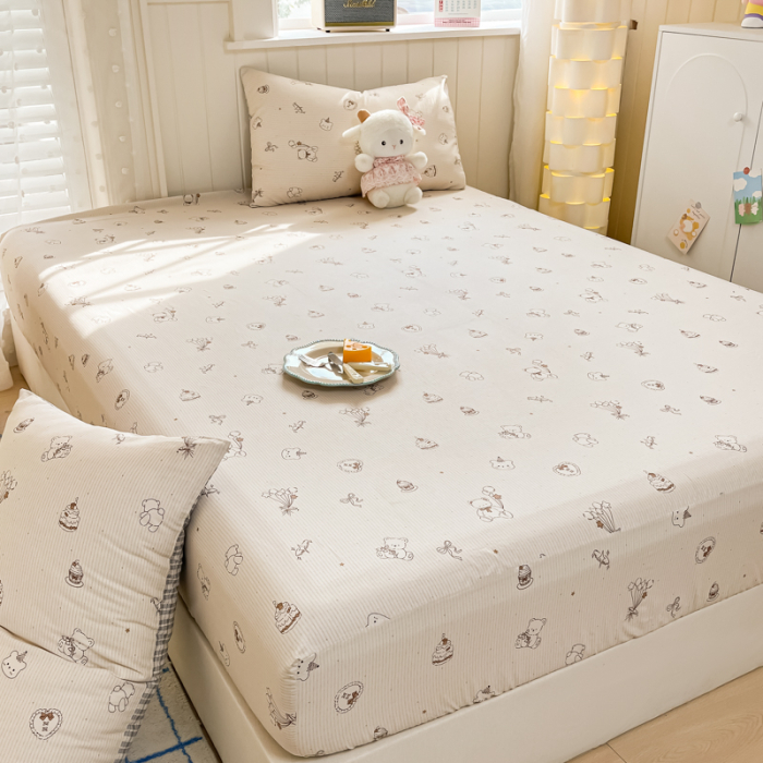 Husa Din Bumbac 100% Ranforce Cu Elastic Si Fete De Perna 160x200cm - Crem Cu Ursuleti [10]