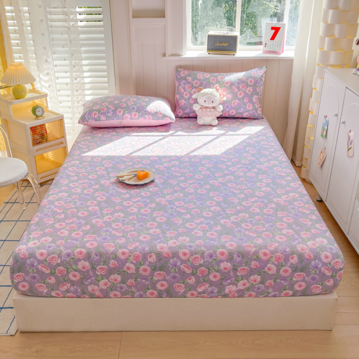 Husa Din Bumbac 100% Ranforce Cu Elastic Si Fete De Perna 160x200cm - Lila Cu Flori Roz [1]