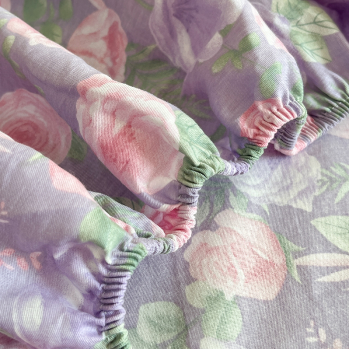 Husa Din Bumbac 100% Ranforce Cu Elastic Si Fete De Perna 160x200cm - Lila Cu Flori Roz [11]