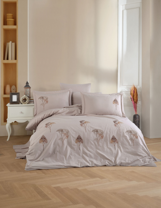 Lenjerie De Pat Bumbac 100% Poplin HOBBY Premium Cu Broderie - Frunze Si Floricele Brodate [1]