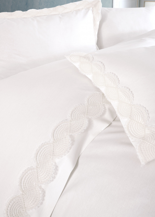 Lenjerie De Pat Bumbac 100% Poplin HOBBY Premium Cu Broderie - Dantela Alba [3]