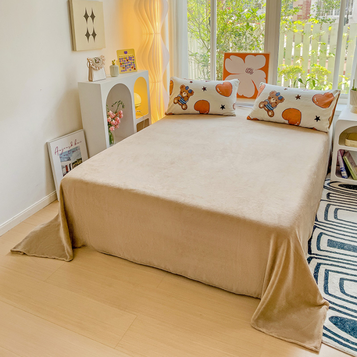 Lenjerie De Pat Cocolino 4 Piese Cu Cearceaf Pat Mare - Bej Cu Ursuleti Si Inimioare [2]