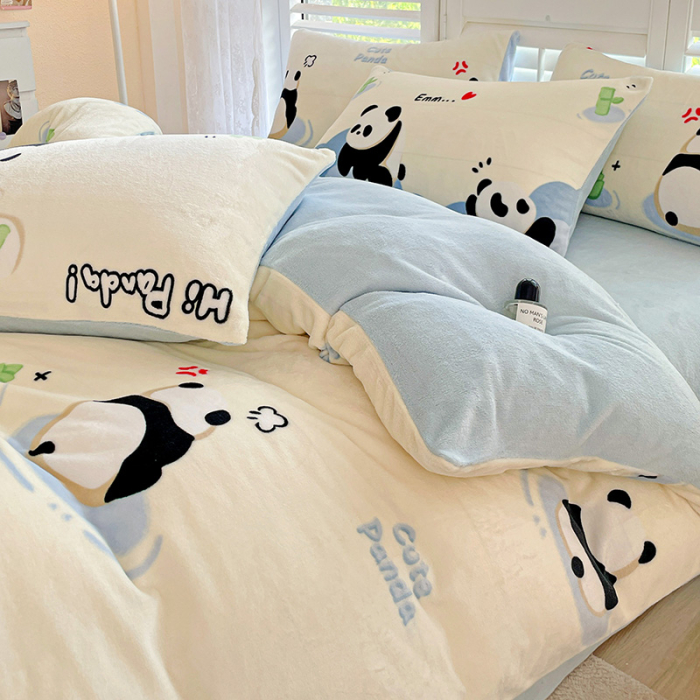 Lenjerie De Pat Cocolino 4 Piese Cu Cearceaf Pat Mare - Bleu Cu Ursuleti Panda [14]