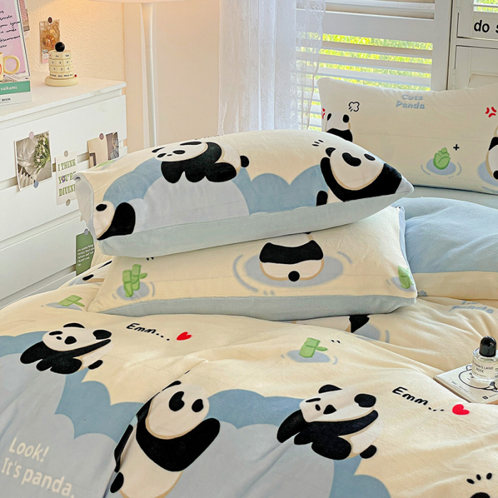 Lenjerie De Pat Cocolino 4 Piese Cu Cearceaf Pat Mare - Bleu Cu Ursuleti Panda [2]