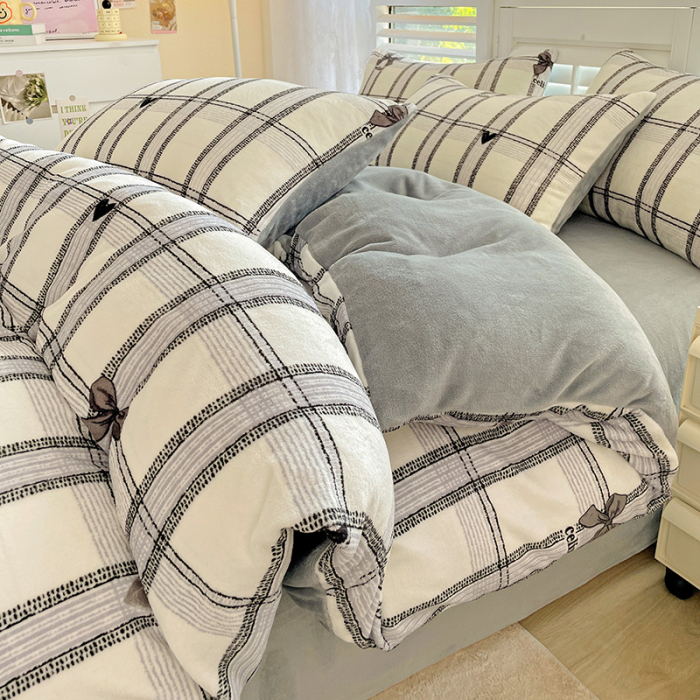 Lenjerie De Pat Cocolino 4 Piese Cu Cearceaf Pat Mare - Dungi Si Fundite [17]