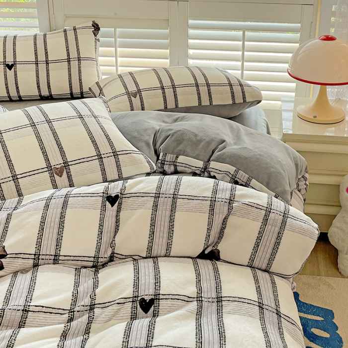 Lenjerie De Pat Cocolino 4 Piese Cu Cearceaf Pat Mare - Dungi Si Fundite [13]