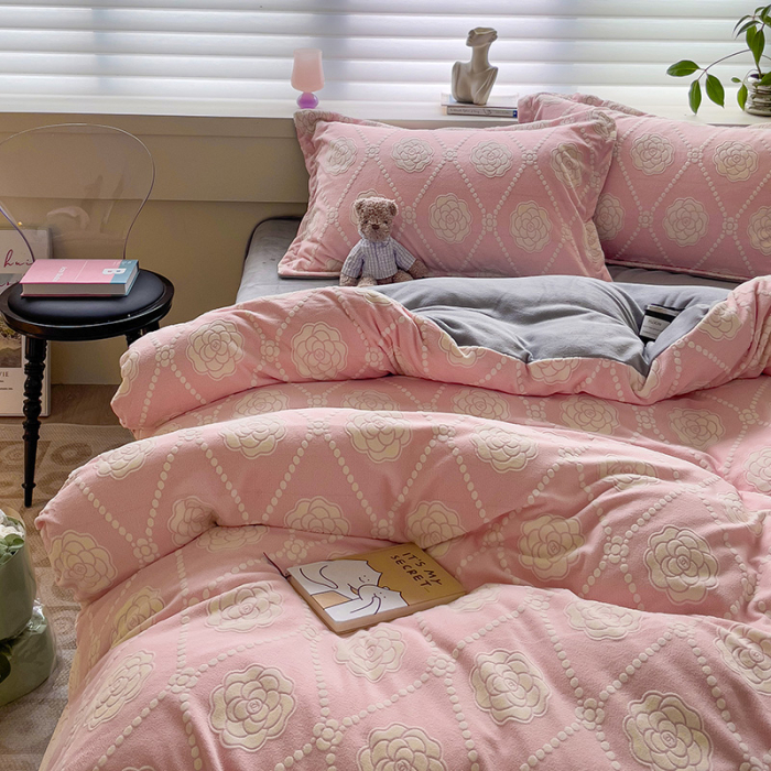 Lenjerie De Pat Cocolino 4 Piese Cu Cearceaf Pat Mare - Roz Cu Trandafiri Albi [9]